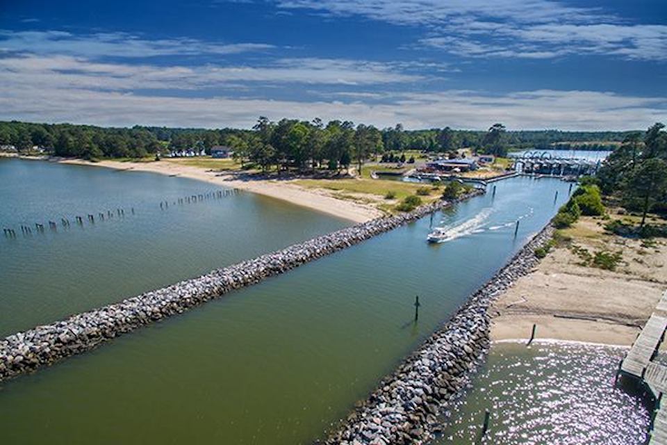 Coles Point Marina | Celebrate 4th of July by Boat | Snag-A-Slip
